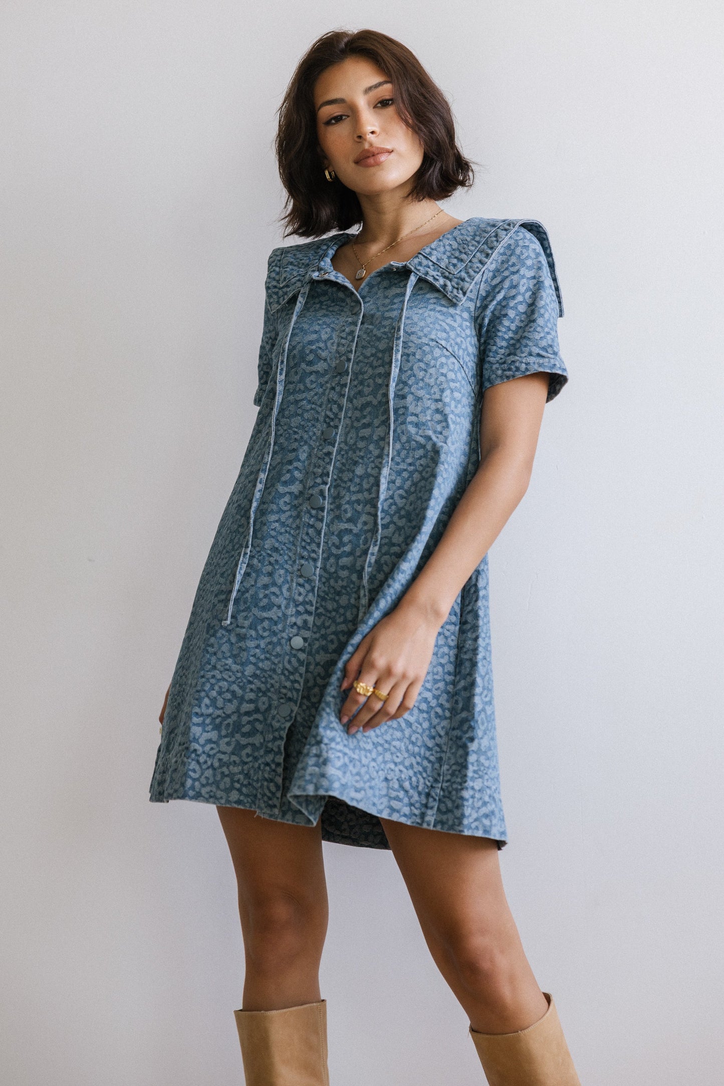 Camryn Collared Baby Doll Dress in Medium Wash - FINAL SALE