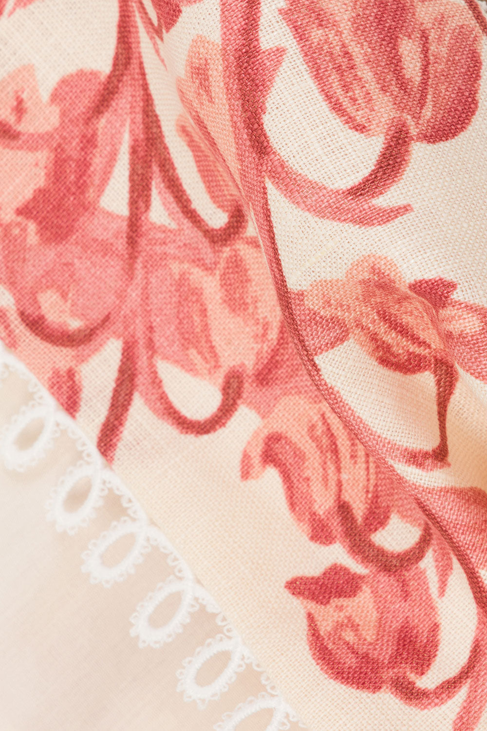 Lahlei Crop - Calla Floral