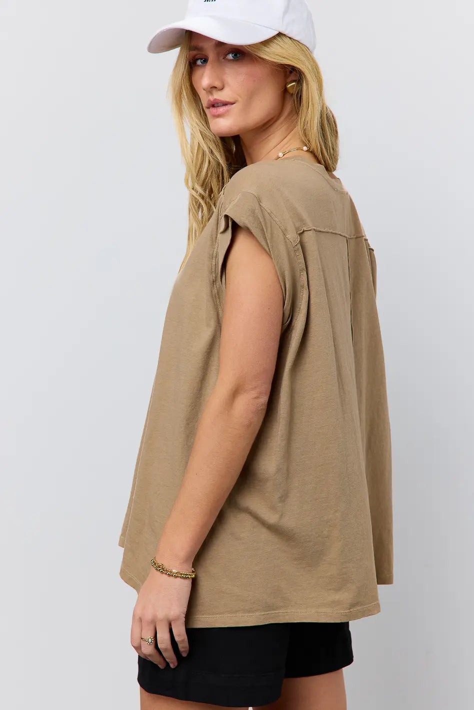 Aviana Muscle Tee in Mocha - FINAL SALE