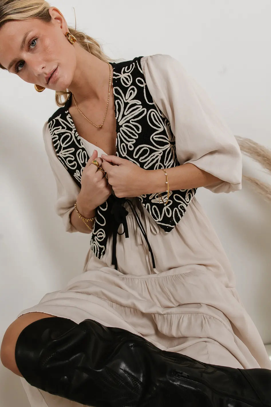 Annelise Embroidered Vest in Black - FINAL SALE