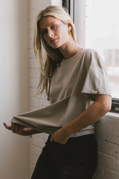 Gunner Basic Tee in Taupe - FINAL SALE