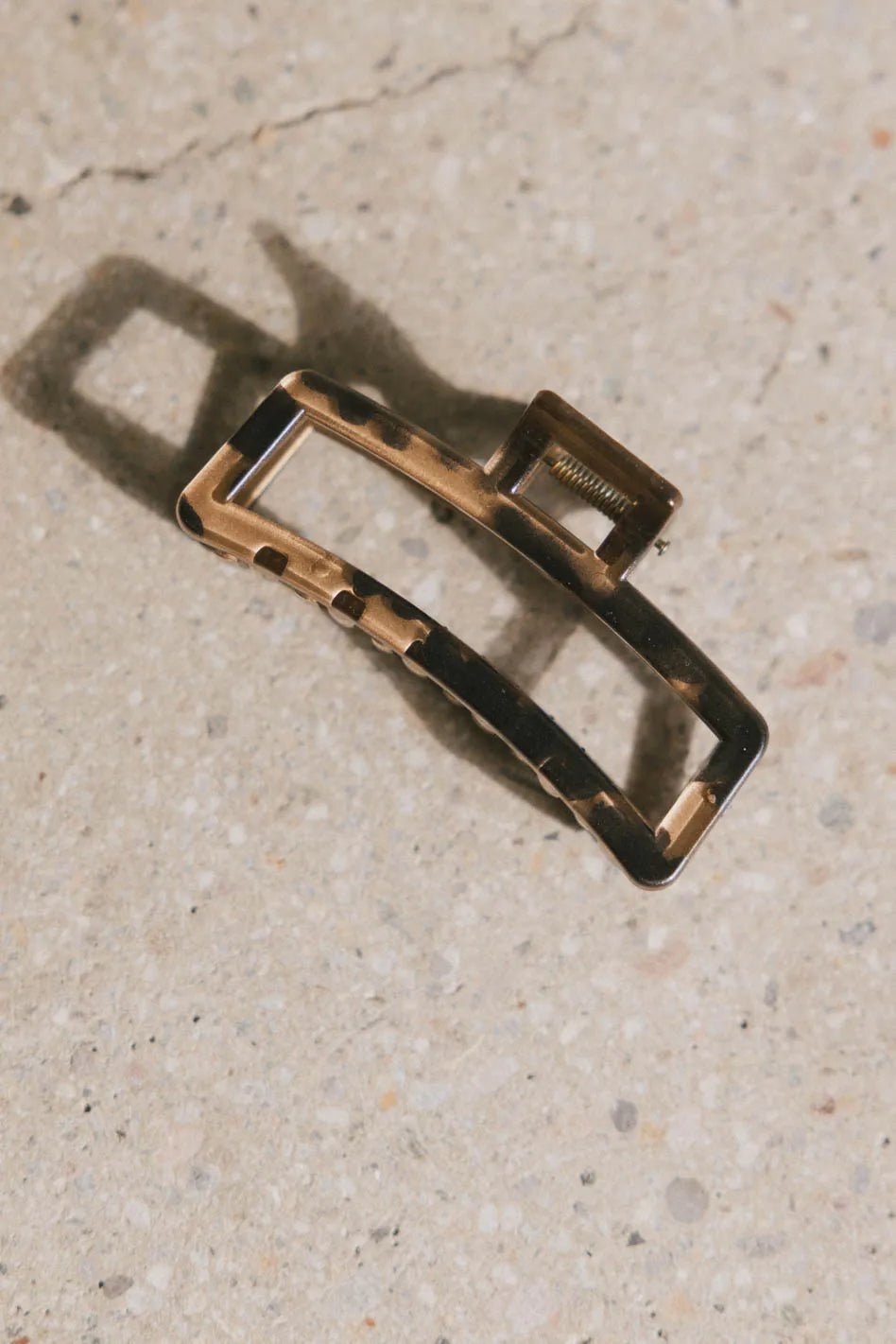 Abstract Cutout Claw Clip in Brown