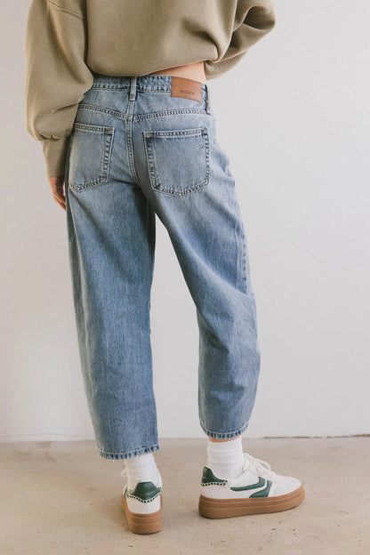 Bentlee Cropped Barrel Jeans in Medium Wash - FINAL SALE