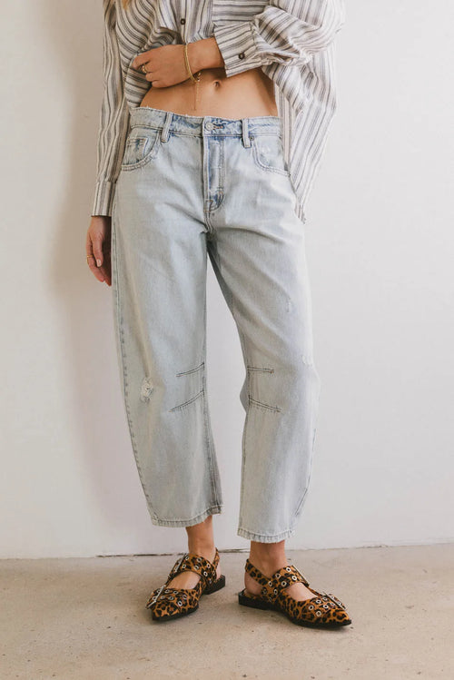 Bentlee Cropped Barrel Jeans in Light Wash - FINAL SALE