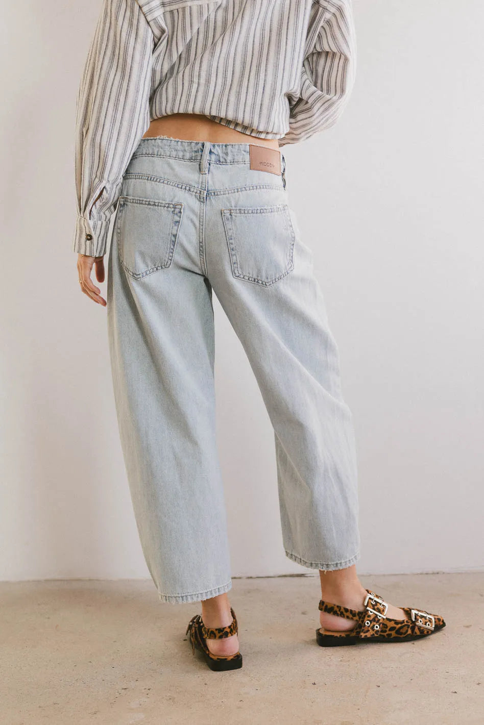 Bentlee Cropped Barrel Jeans in Light Wash - FINAL SALE