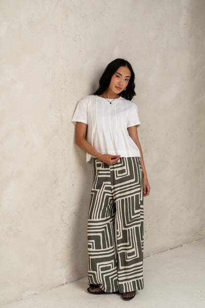 Cattelain Pleated Top in Ivory