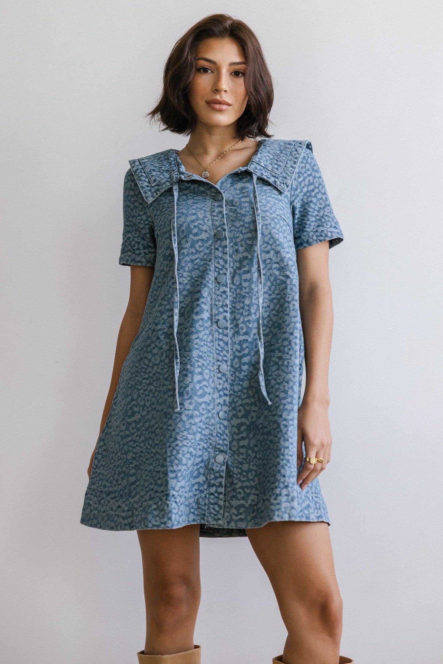 Camryn Collared Baby Doll Dress in Medium Wash - FINAL SALE