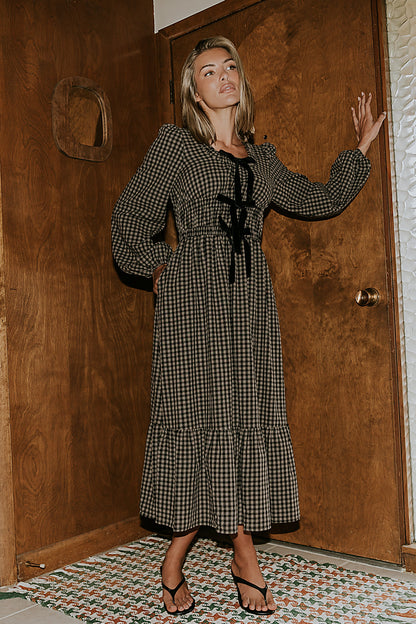 Anista Anne Maxi Dress in Black