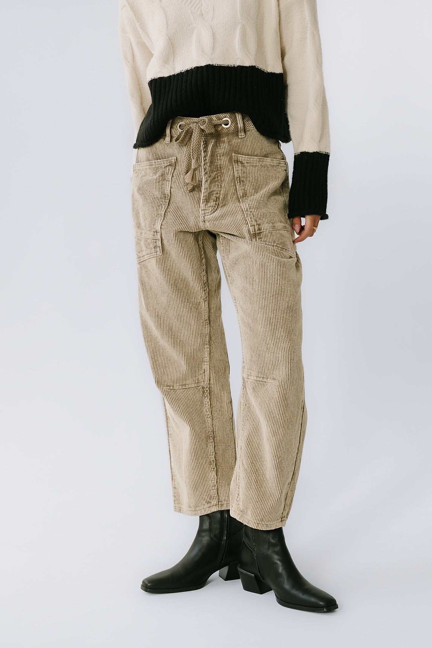 Dana Corduroy Barrel Pants in Olive - FINAL SALE