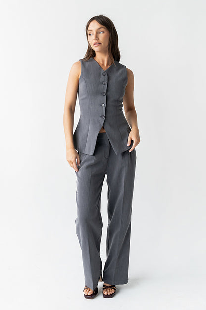 Carrie Pleated Trousers in Regular Charcoal