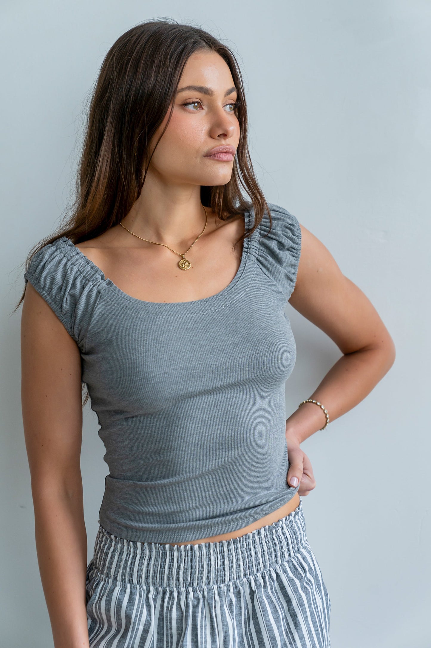 Ace Ribbed Top in Heather Grey