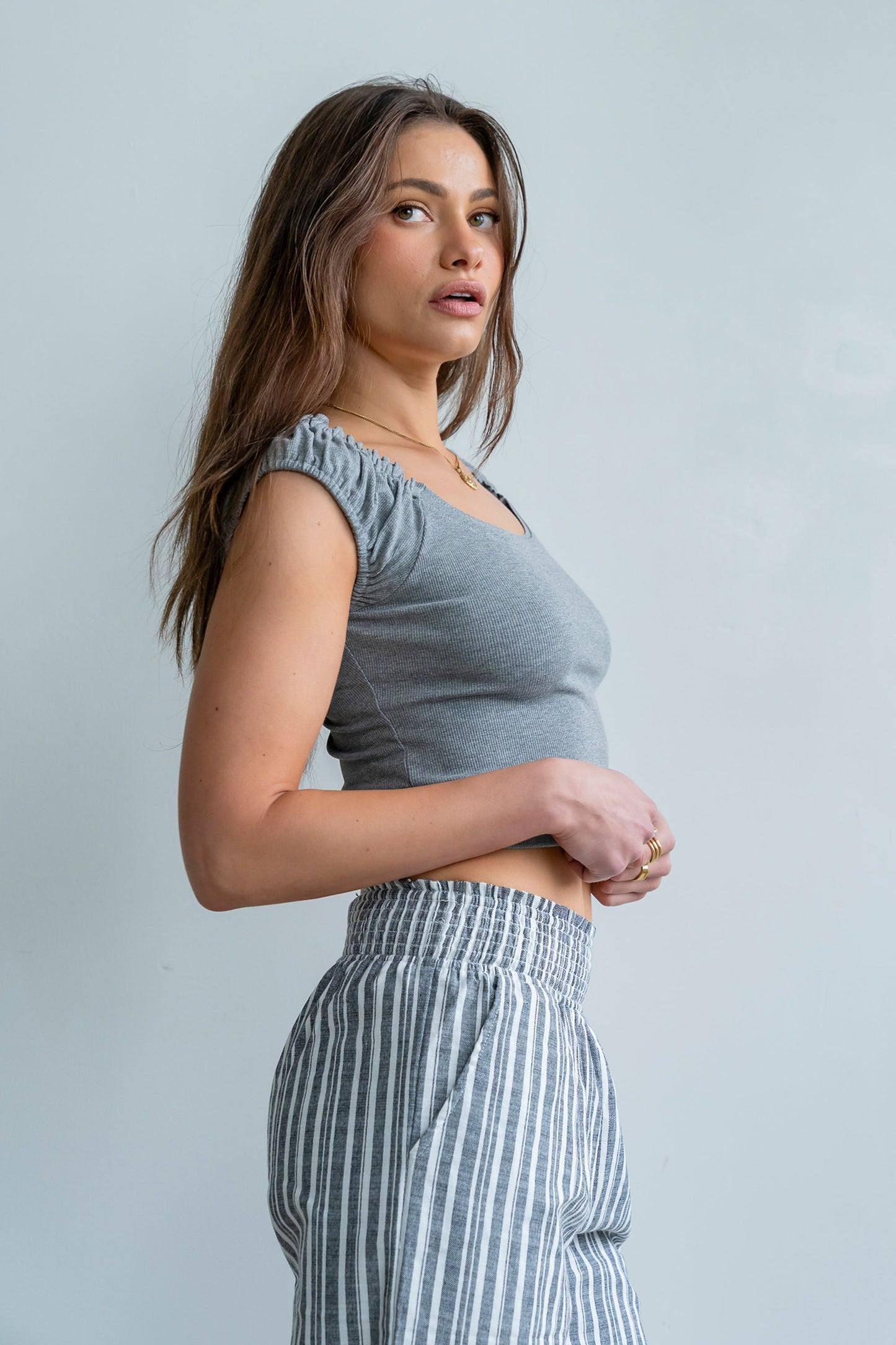 Ace Ribbed Top in Heather Grey