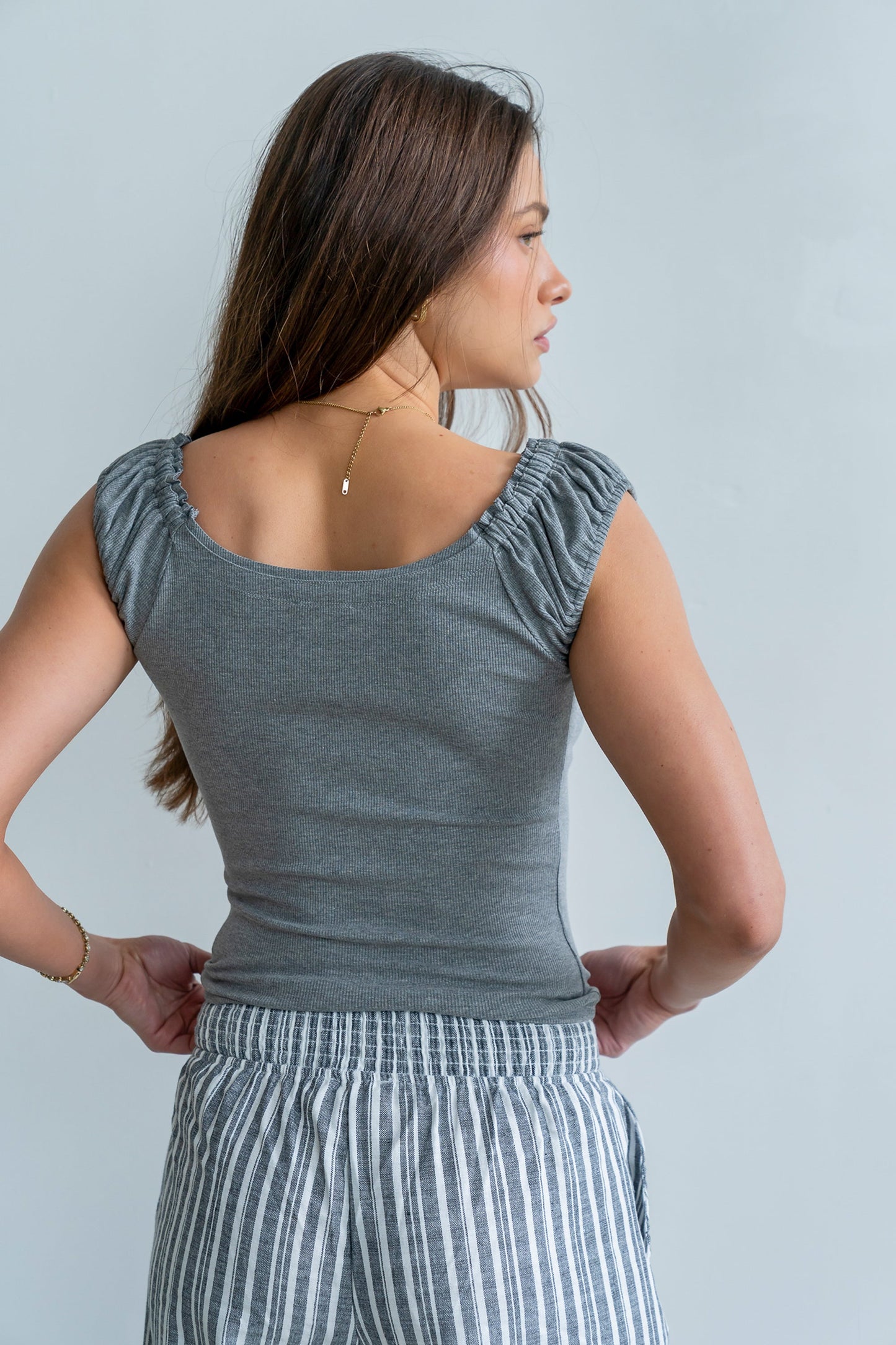 Ace Ribbed Top in Heather Grey