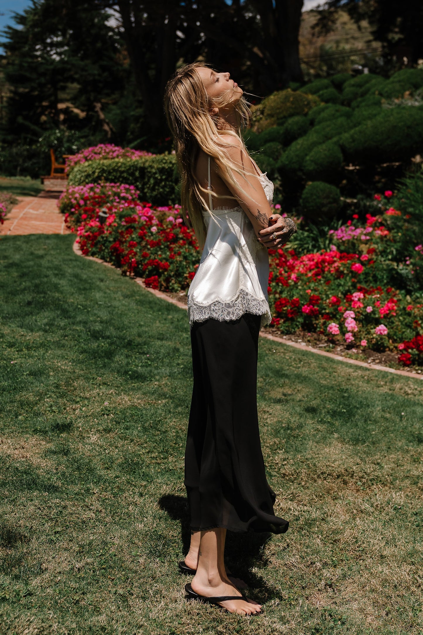 Donna Chiffon Maxi Skirt