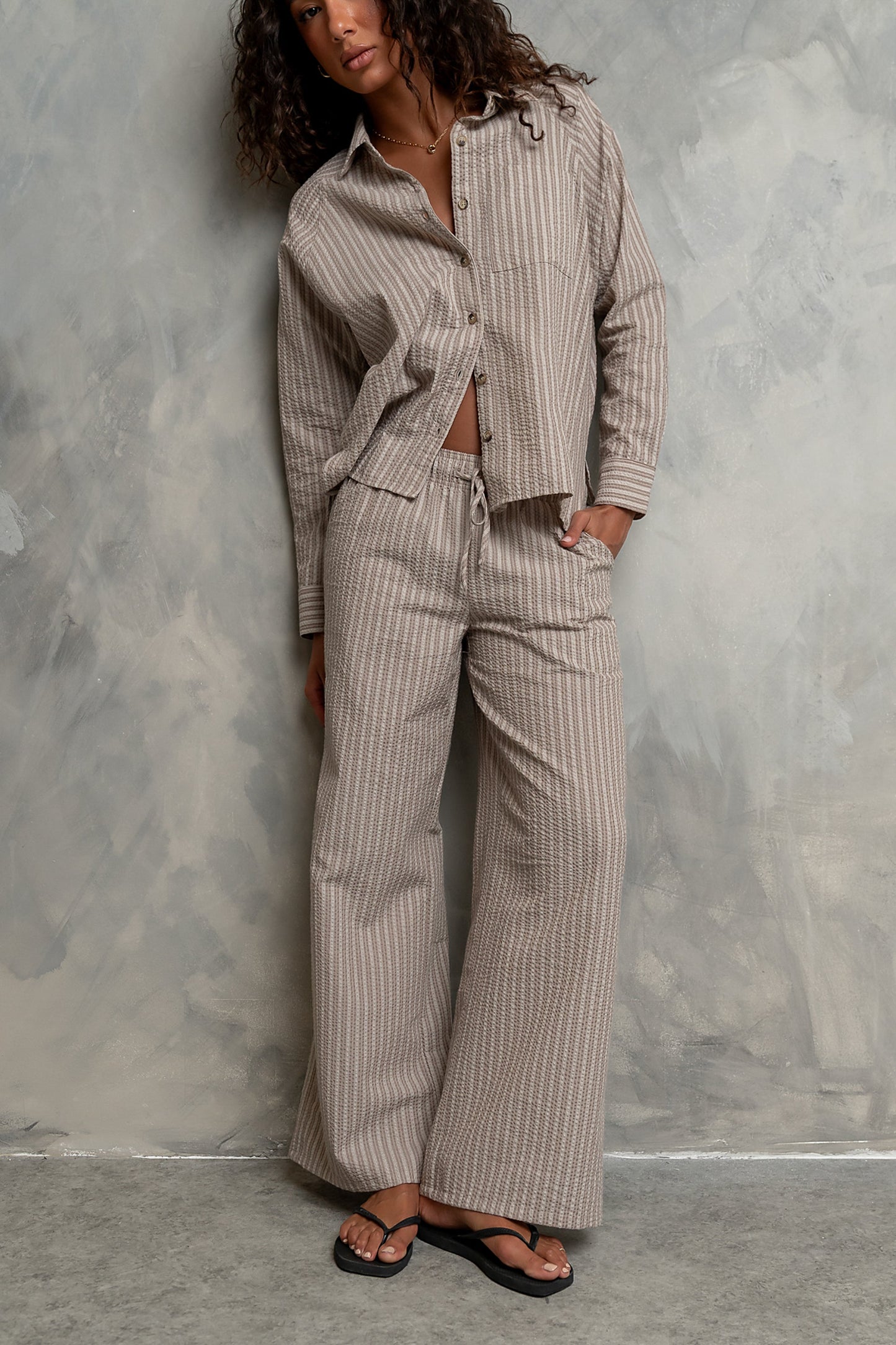 Conner Wide Leg Pants in Taupe