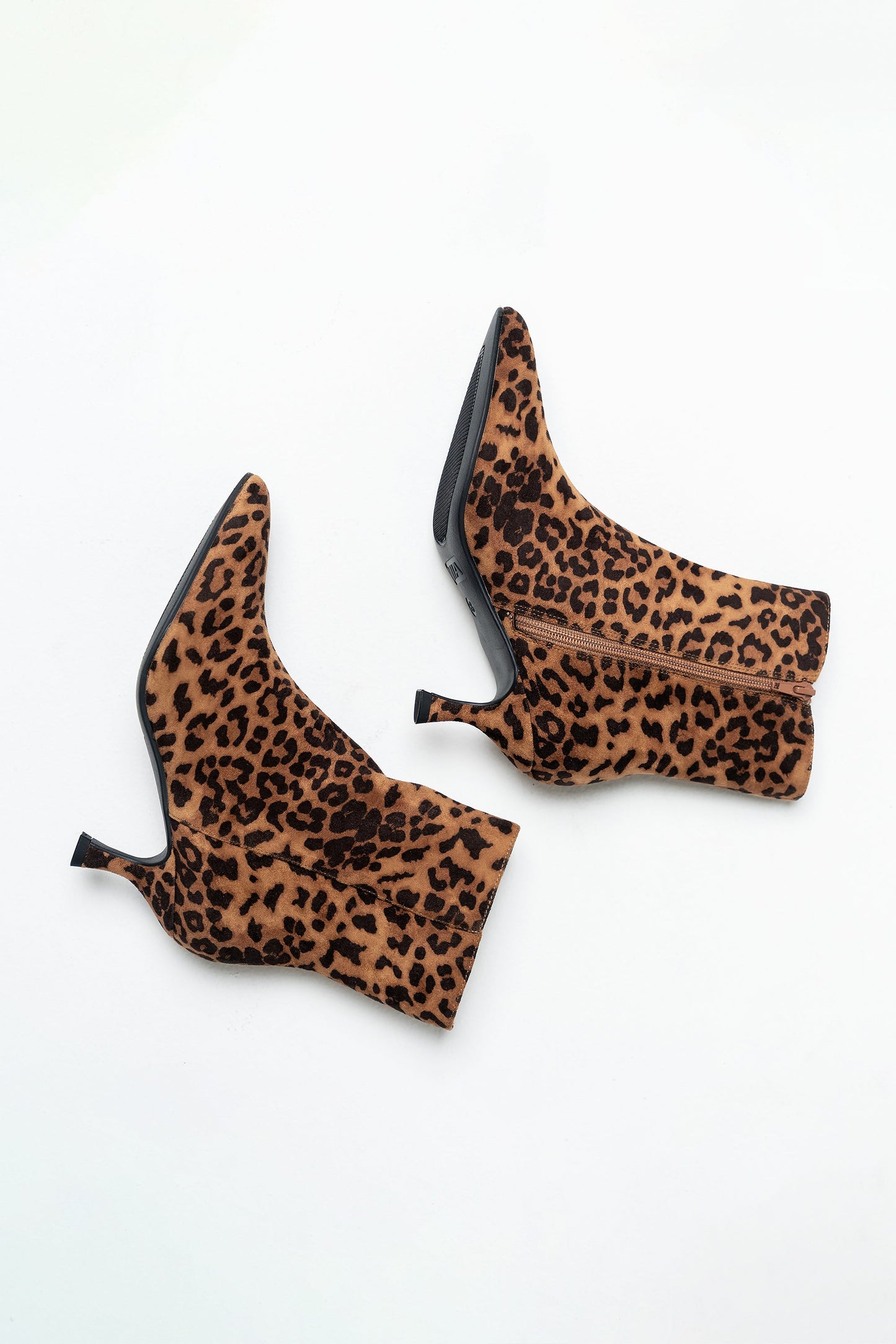 Ediva Kitten Heel Bootie in Leopard