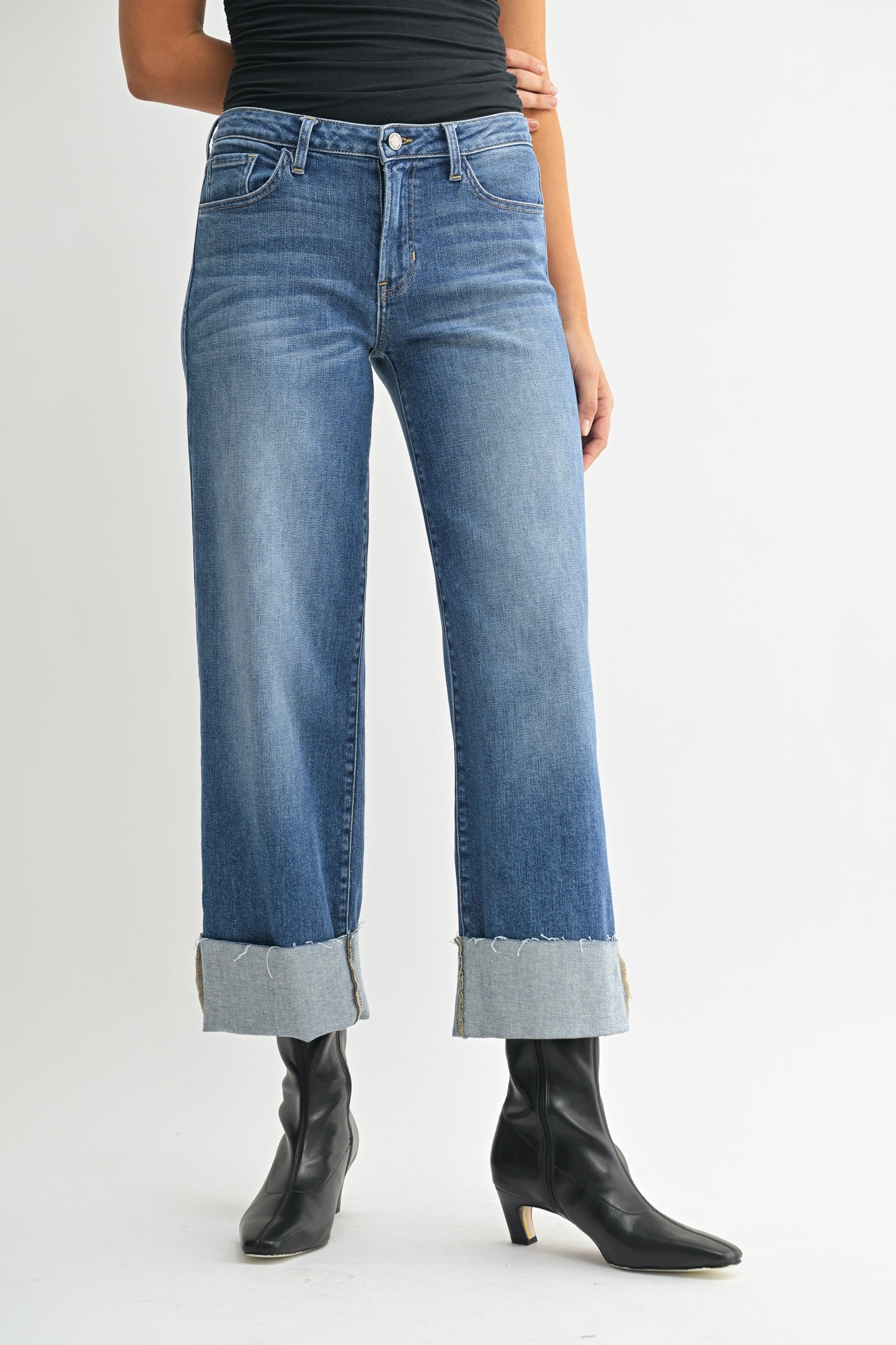 Just Black Denim Scissor Cut Jean
