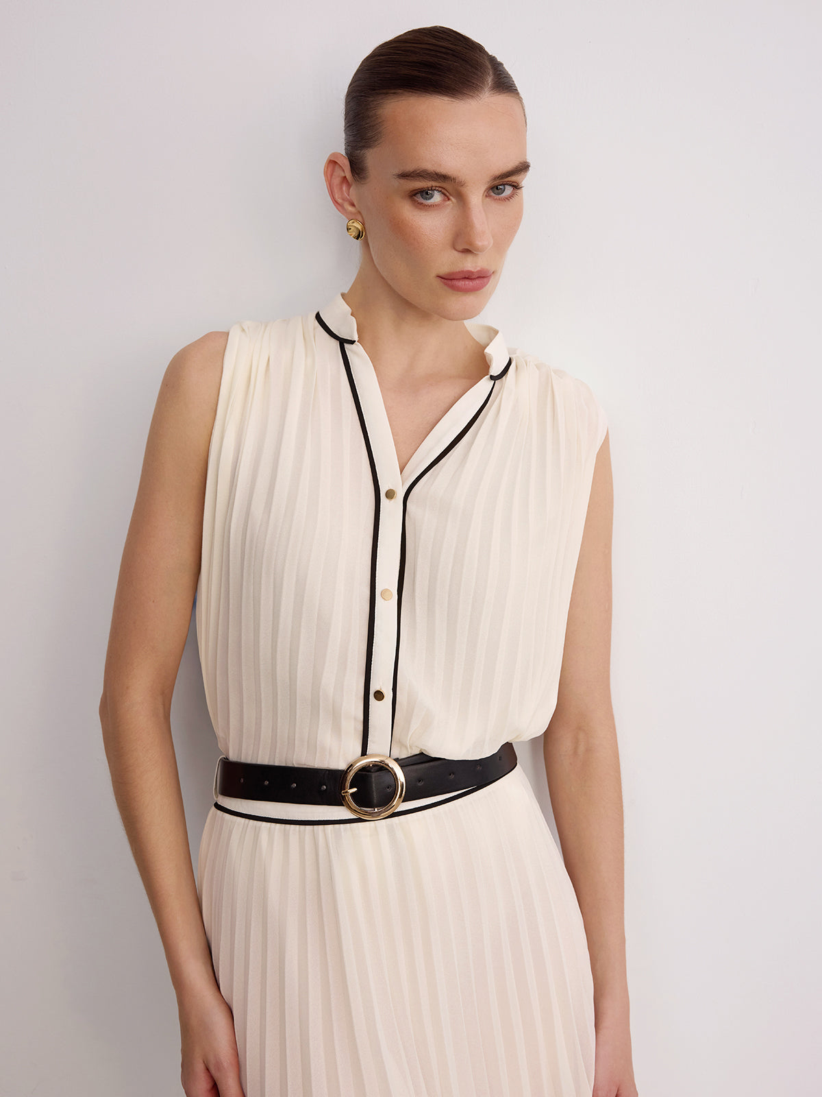 Contrast Trim Pleated Top & Maxi Skirt Set