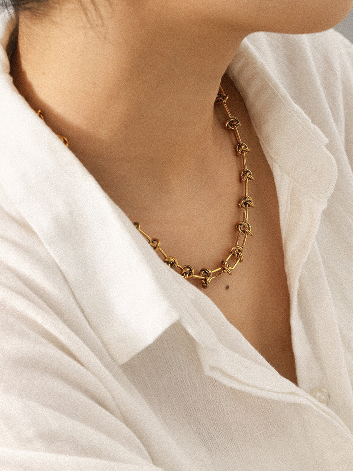 Knotted Link Chain Necklace