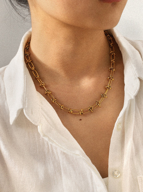 Knotted Link Chain Necklace