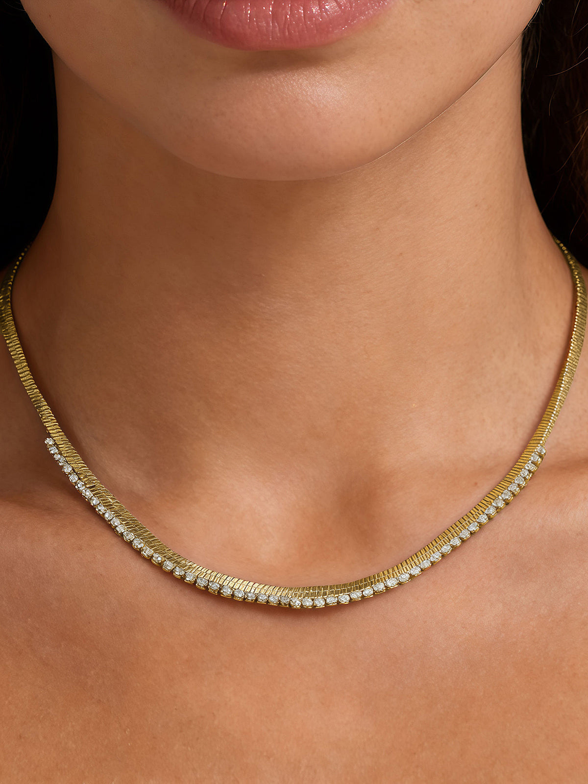 Snake Chain Inlaid Crystal Choker Necklace