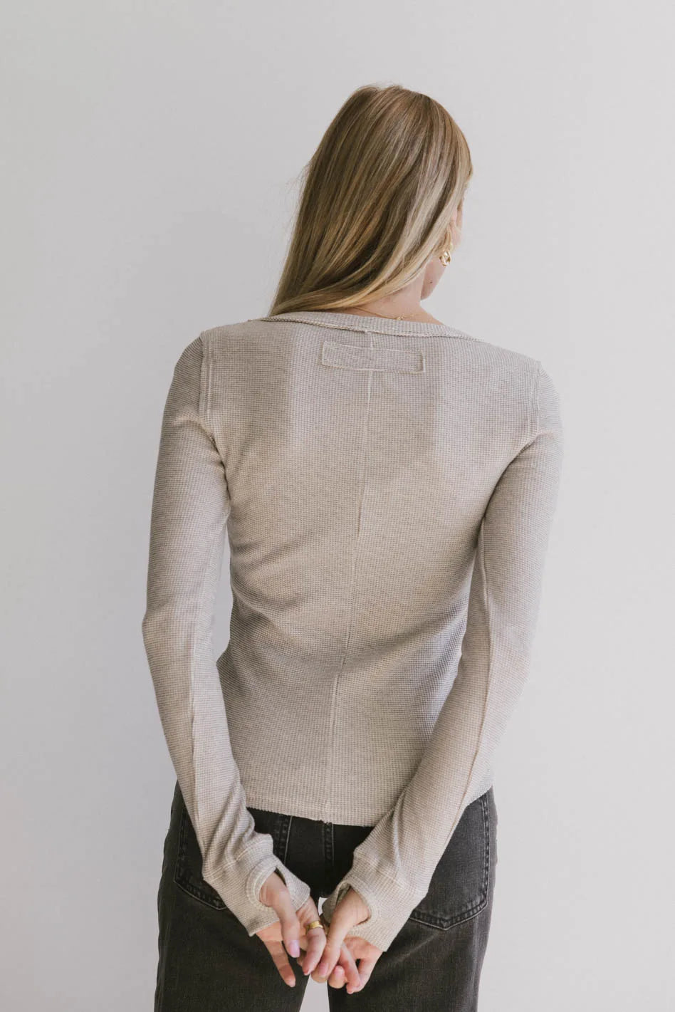Conrad Fitted Waffle Tee in Heathered Black - FINAL SALE