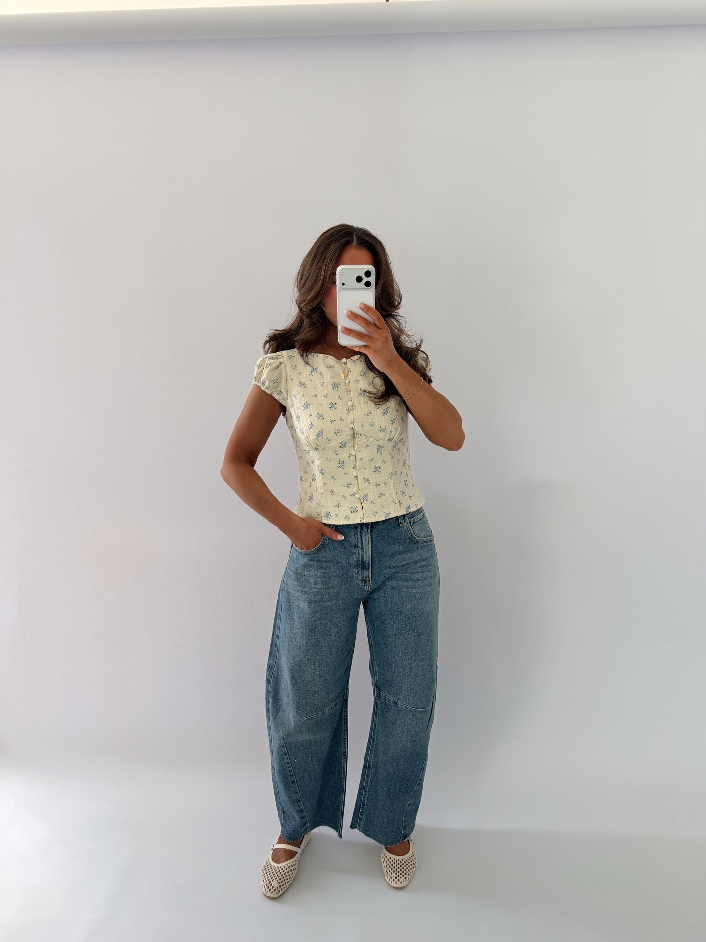 Soft Bloom Barrel Jeans (dark wash)