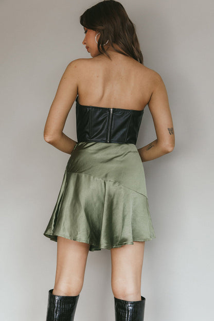 Gwyneth Flounce Mini Skirt Khaki