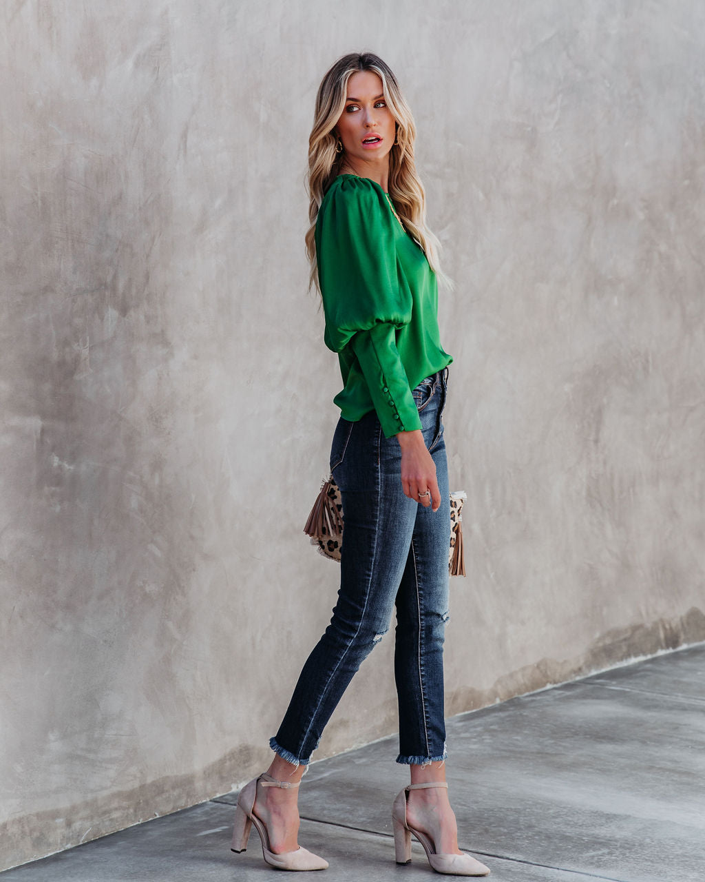 Centerpiece Satin Statement Blouse - Emerald