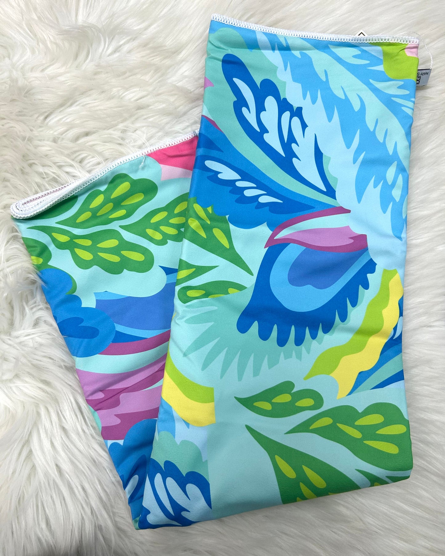 Mary Square Quick Dry Beach Towel