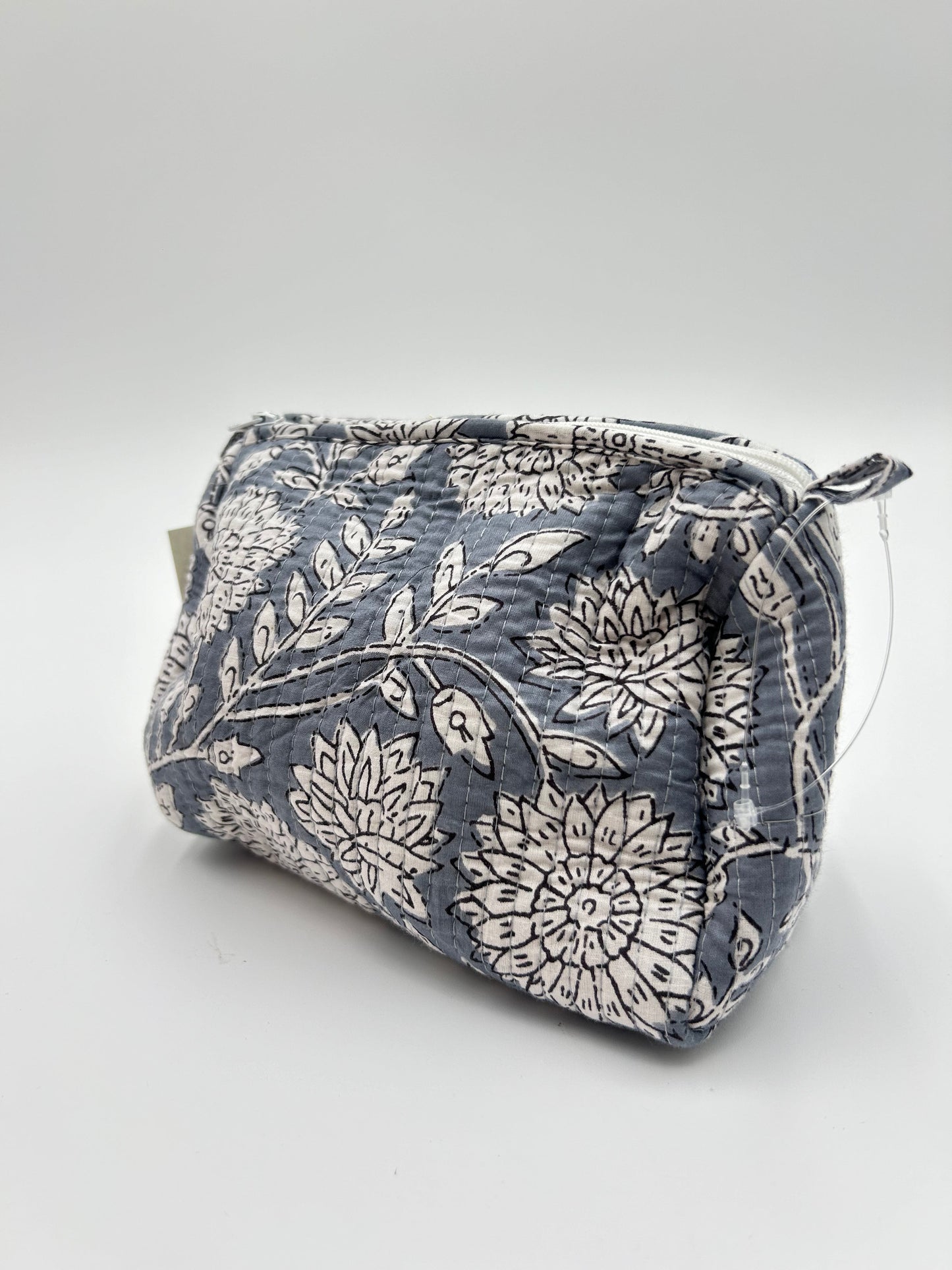 Jane Medium Toiletry Tote