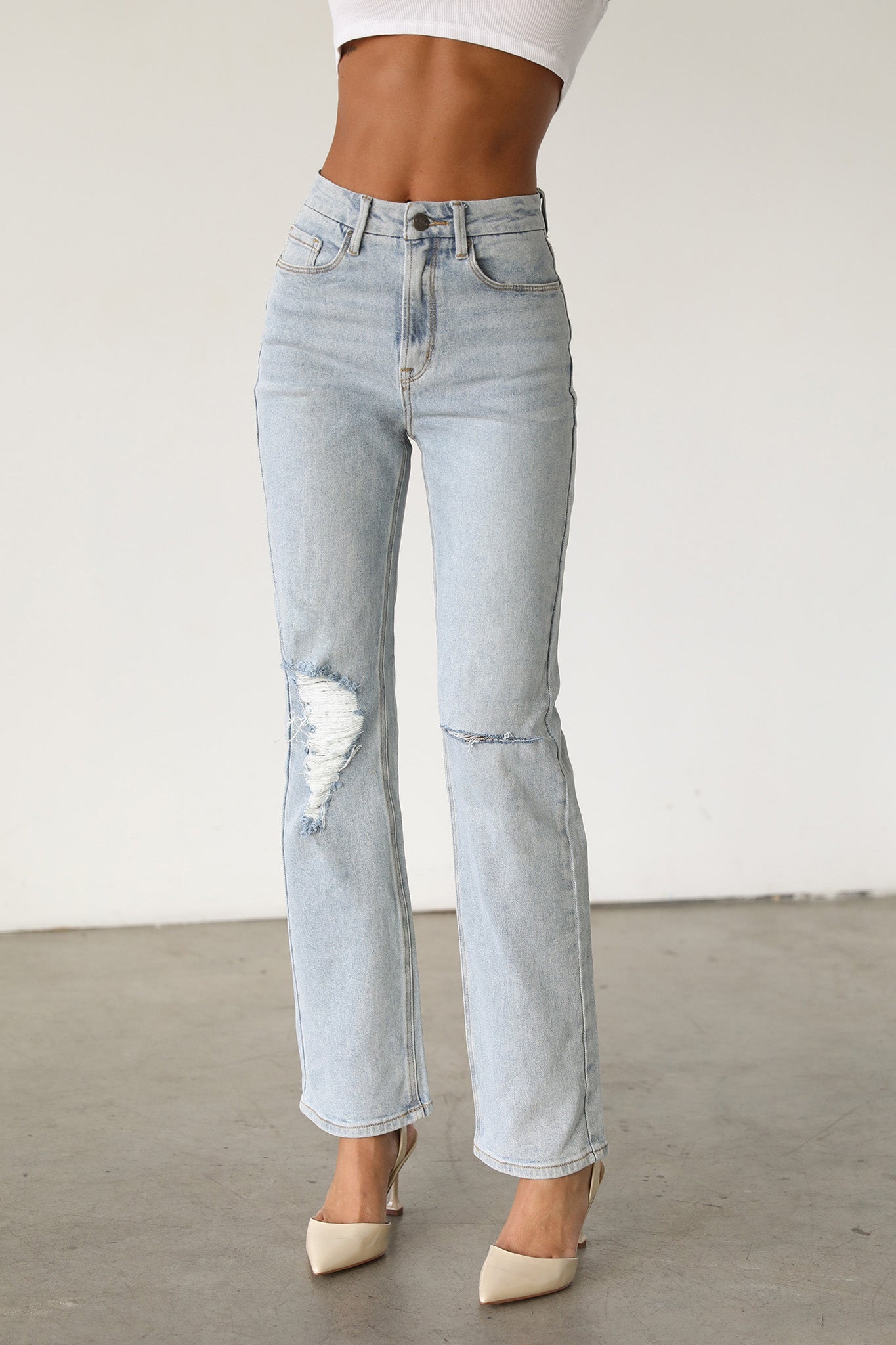 DOGMA High Rise Straight Leg Denim Jeans Light Wash