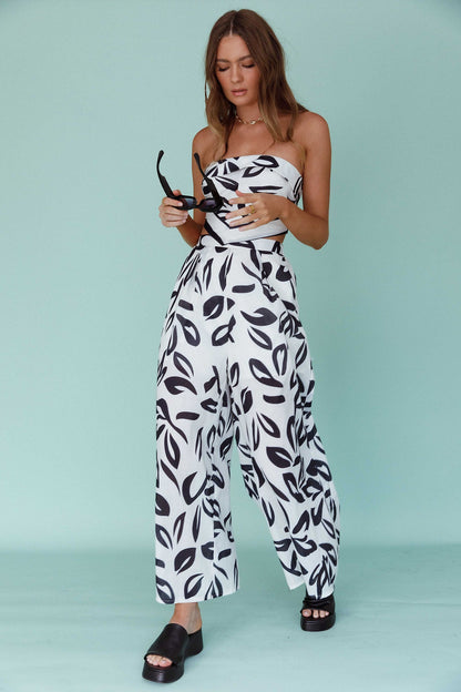 Randi Wide Leg Pants Leaf Print Black