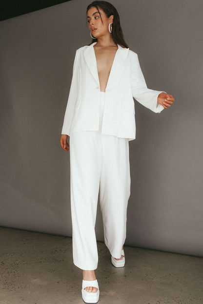 Vous Etes Belle Pleated Waist Pants White