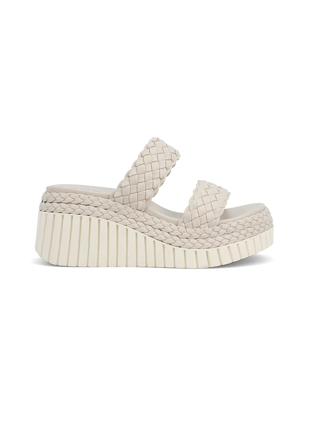 Mia Yoshi Wedge