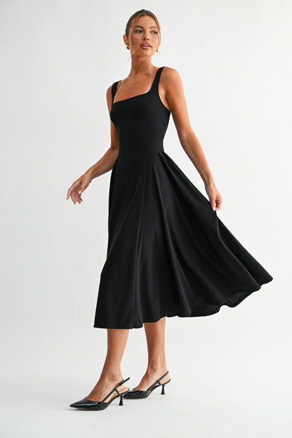 Black Lyra Muse Midi Dress