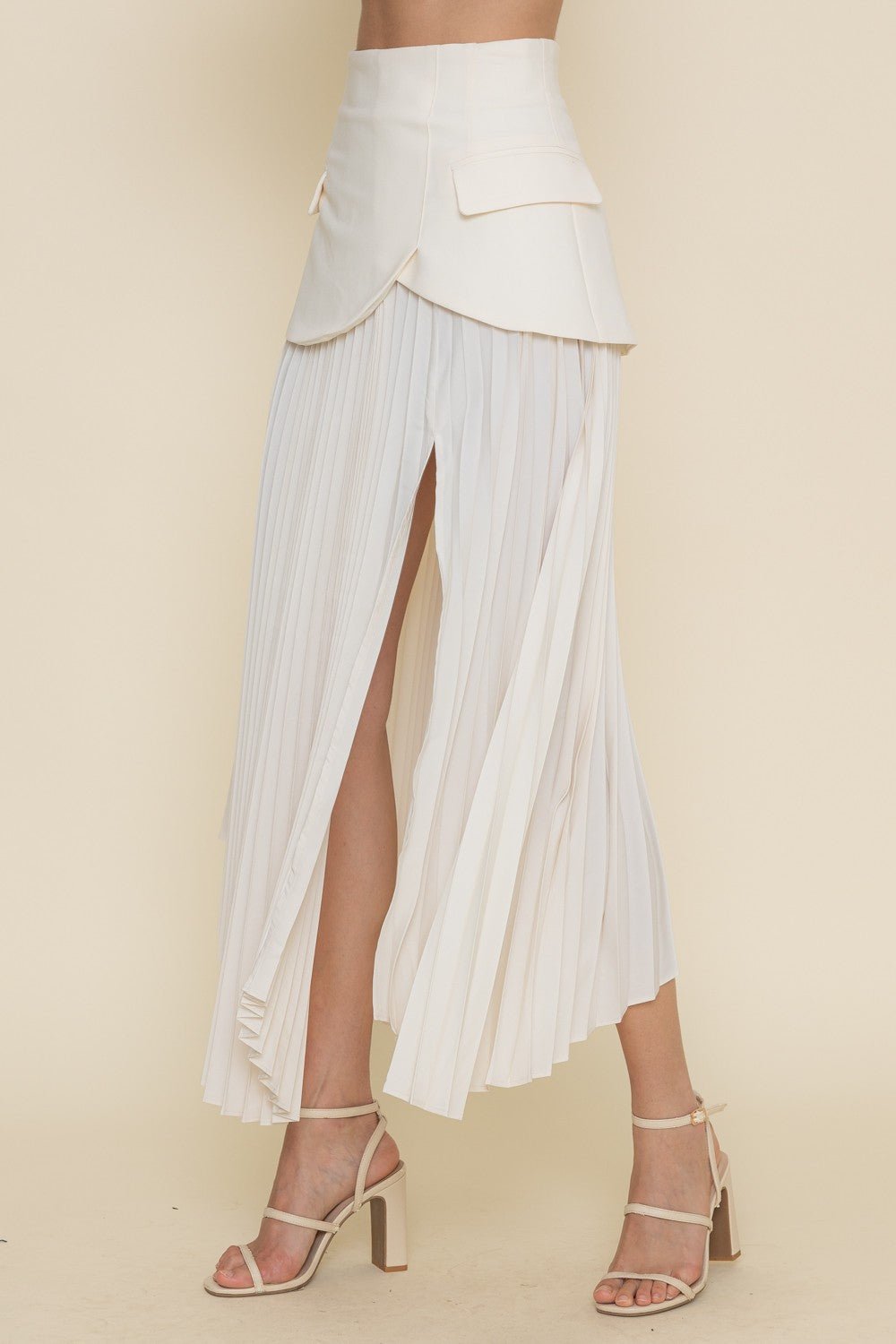 Cream Pleated Slit Skirt