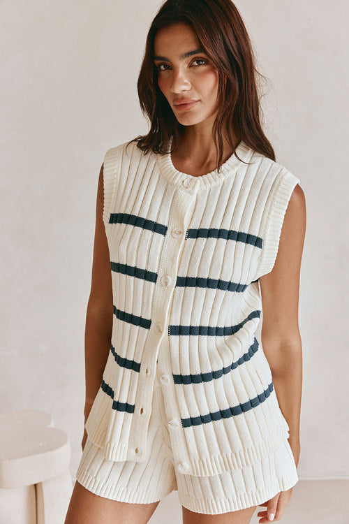 SAMPLE-Depp Top