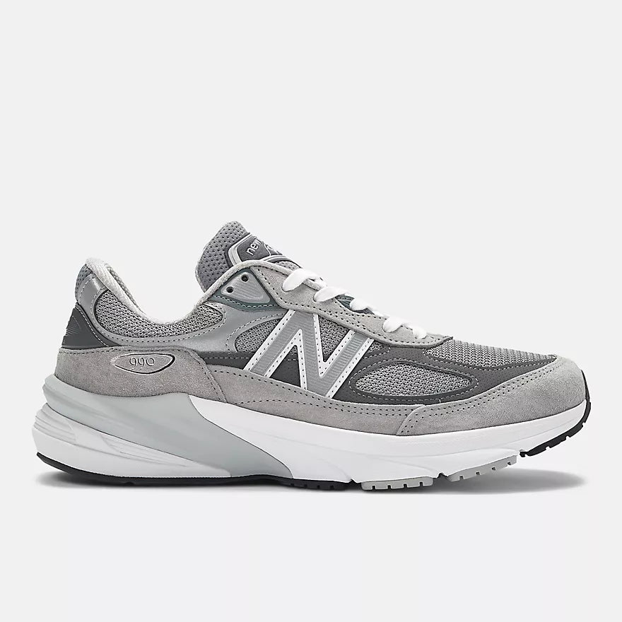 New Balance W990 Sneaker