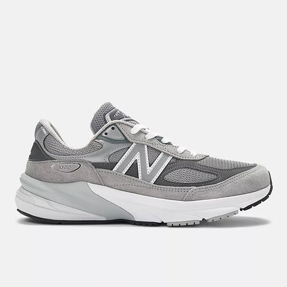 New Balance W990 Sneaker